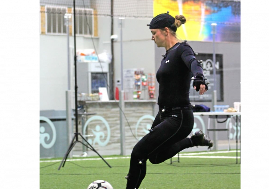 How to Kick a Soccer Ball 10 Steps to the Perfect Kick Gears Sports