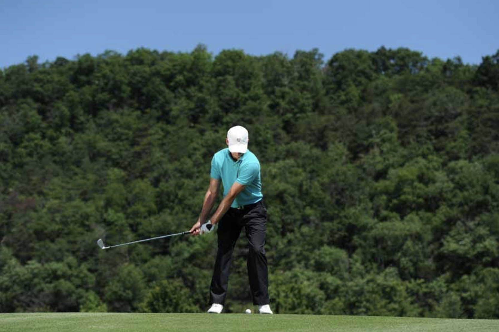 The Swing Sequence in Golf: Mechanics, Steps, and Tips